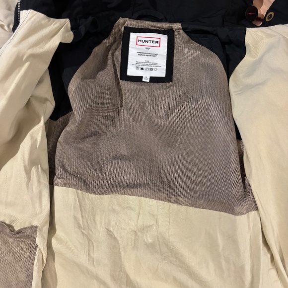 Hunter Rain Coat, size small, black, hooded - Picture 3 of 5